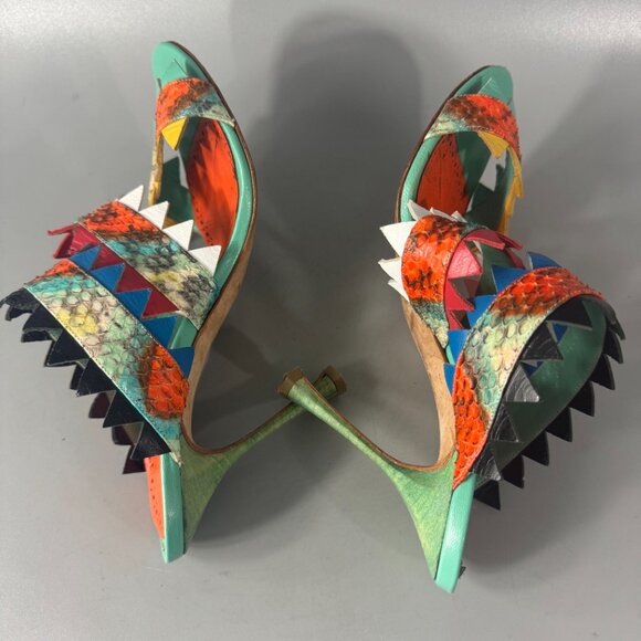 Manolo Blahnik Watersnake Arpege Sandals, Size 37 - Picture 9 of 14